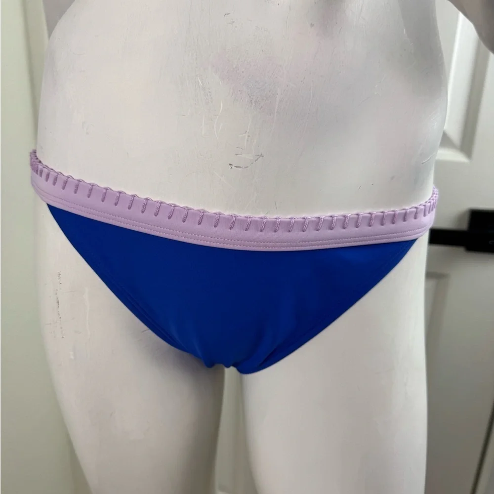 Xhilaration Junior Blue Stitched Trim Triangle Cheeky 2 Piece Swimsuit Medium.